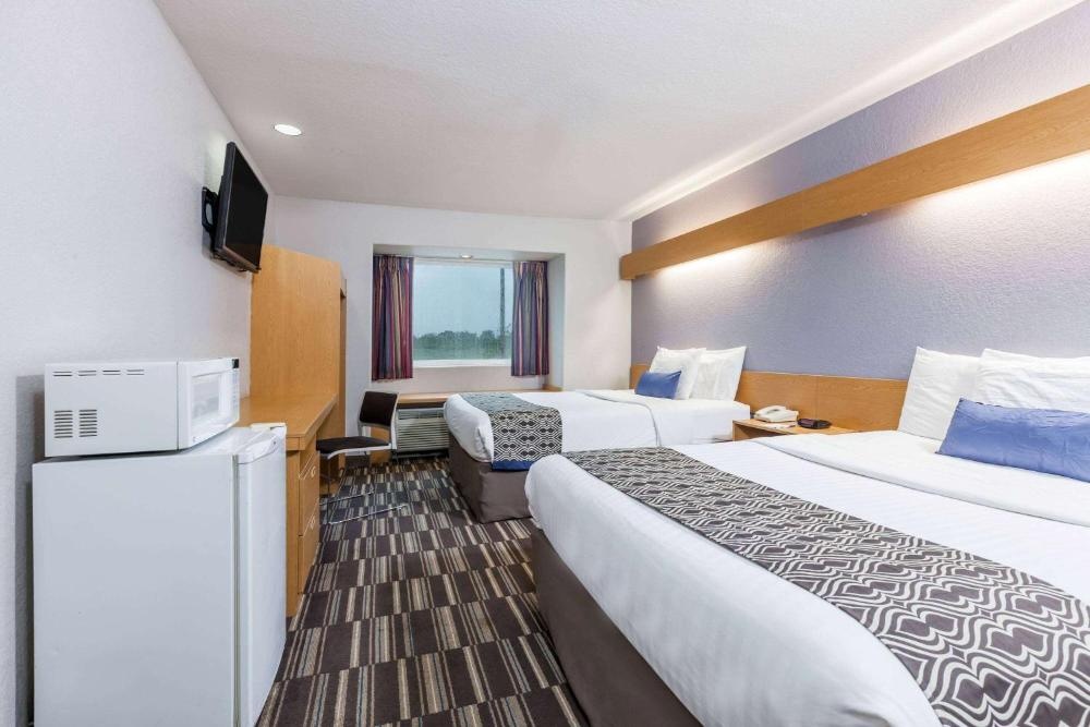 Microtel Inn & Suites by Wyndham Ardmore Image 28