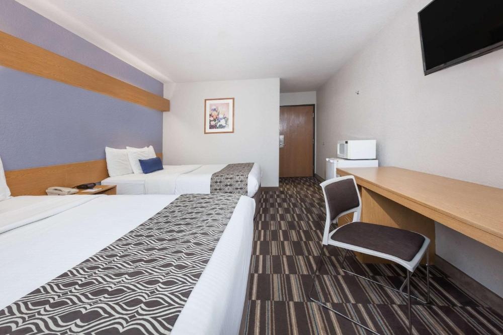 Microtel Inn & Suites by Wyndham Ardmore Image 33