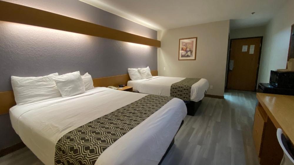 Microtel Inn & Suites by Wyndham Ardmore Image 36