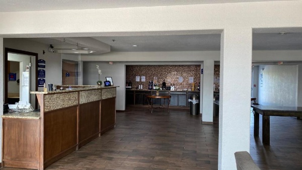 Microtel Inn & Suites by Wyndham Ardmore image 49